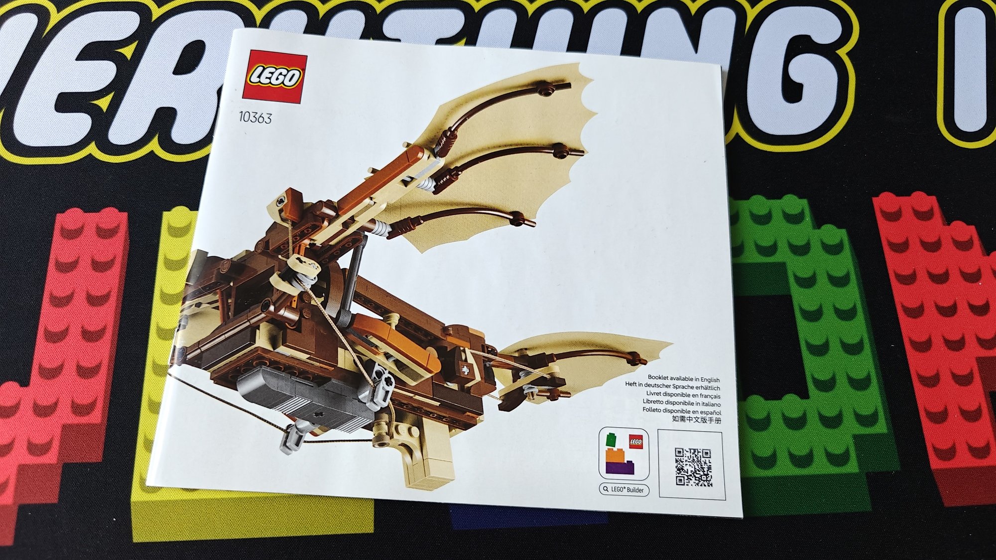 Photo of booklet number 10363 with name Leonardo da Vinci's Flying Machine