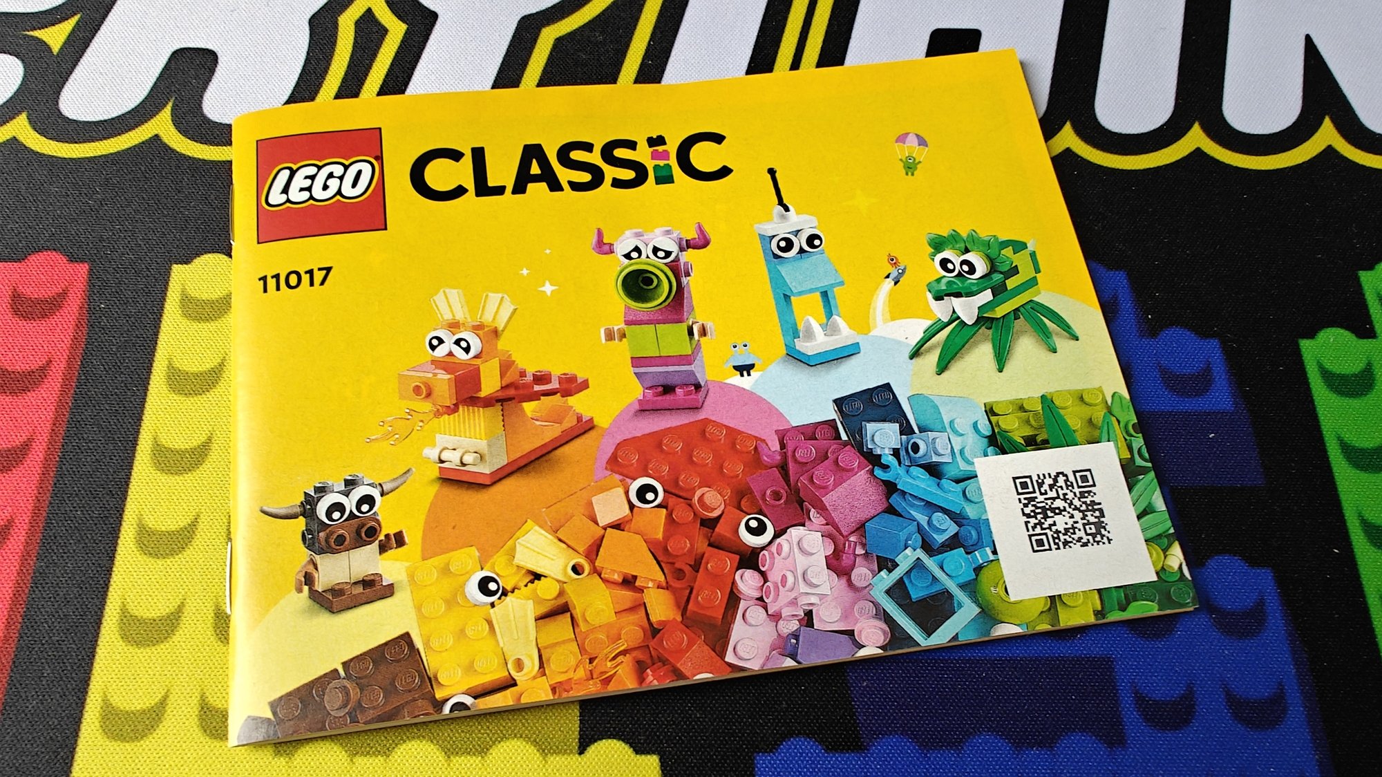 Photo of booklet number 11017 with name Creative Monsters
