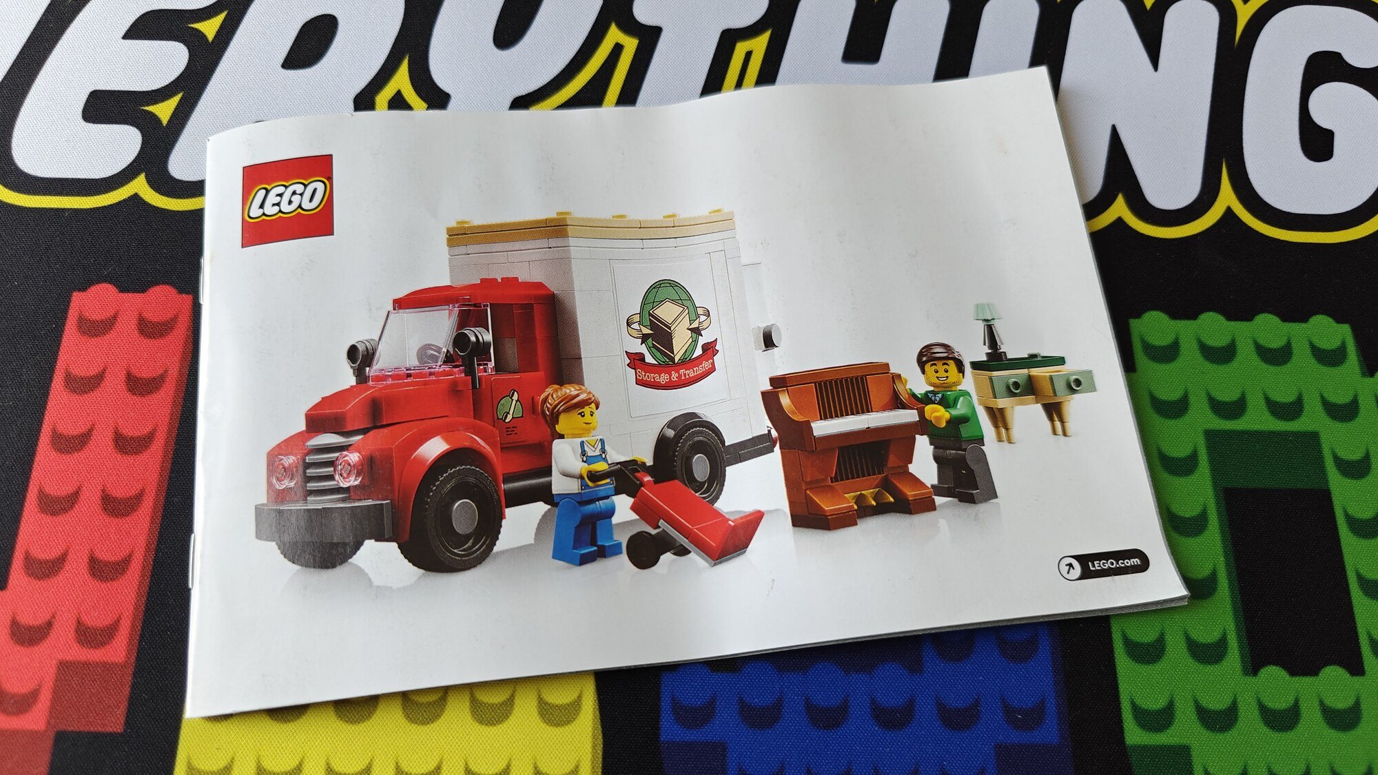 Photo of booklet number 40586 with name Moving Truck