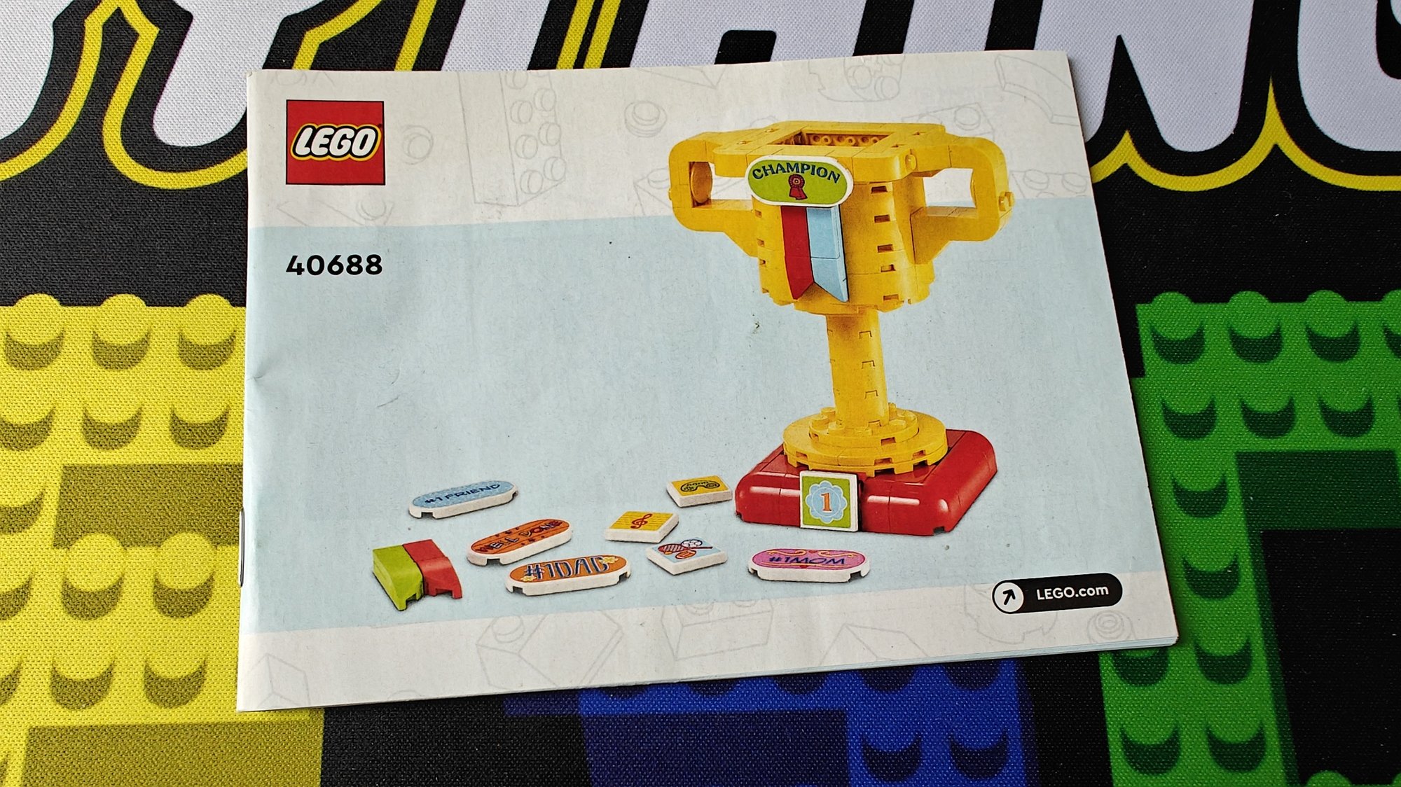 Photo of booklet number 40688 with name Trophy Award