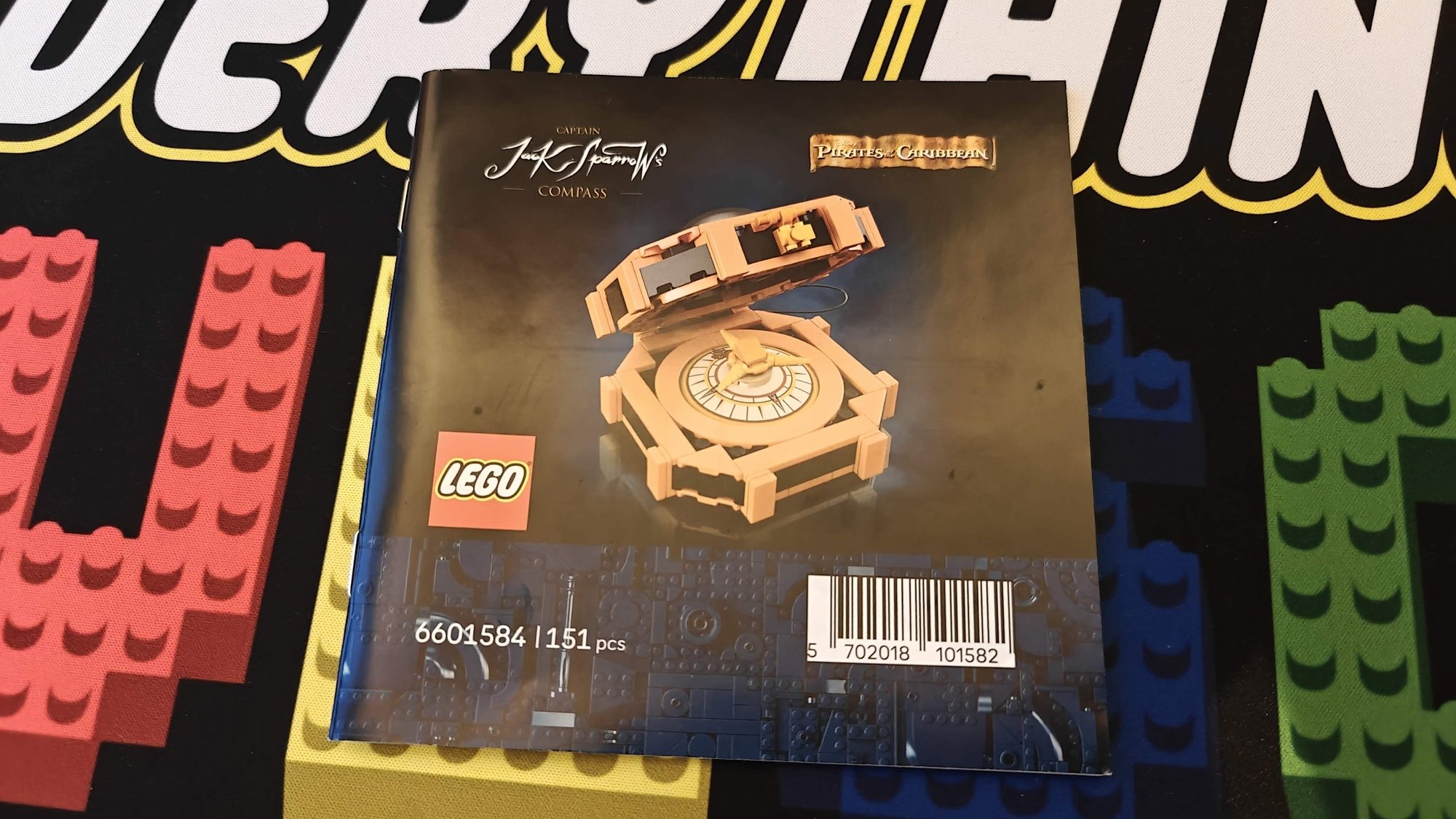 Photo of booklet number 5009609 with name Captain Jack Sparrow's Compass