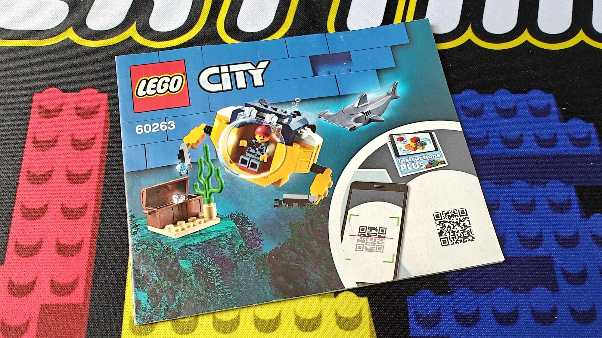 Photo of booklet number 60263 with name Ocean Mini-Submarine