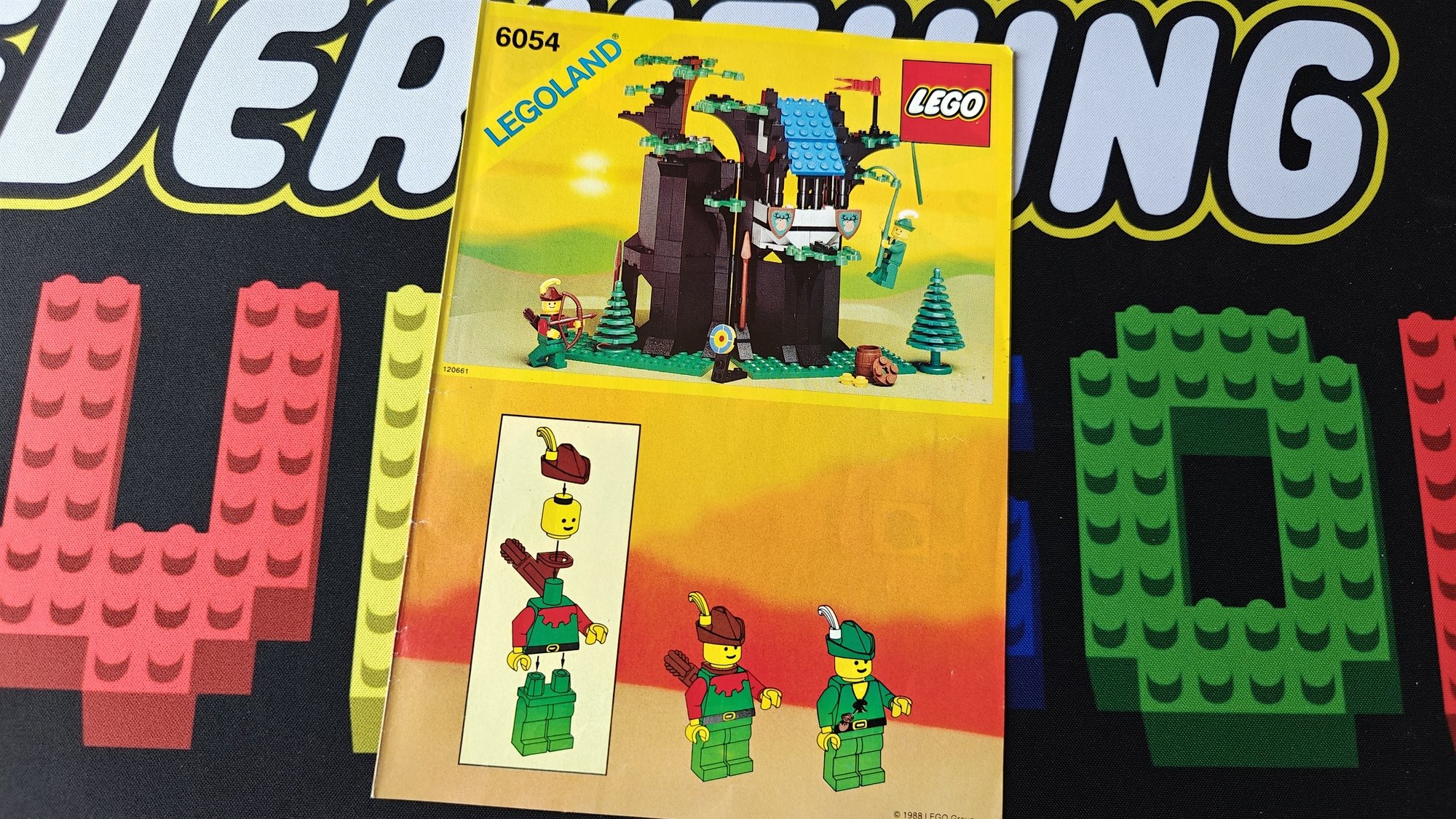 Photo of booklet number 6054 with name Forestmen's Hideout