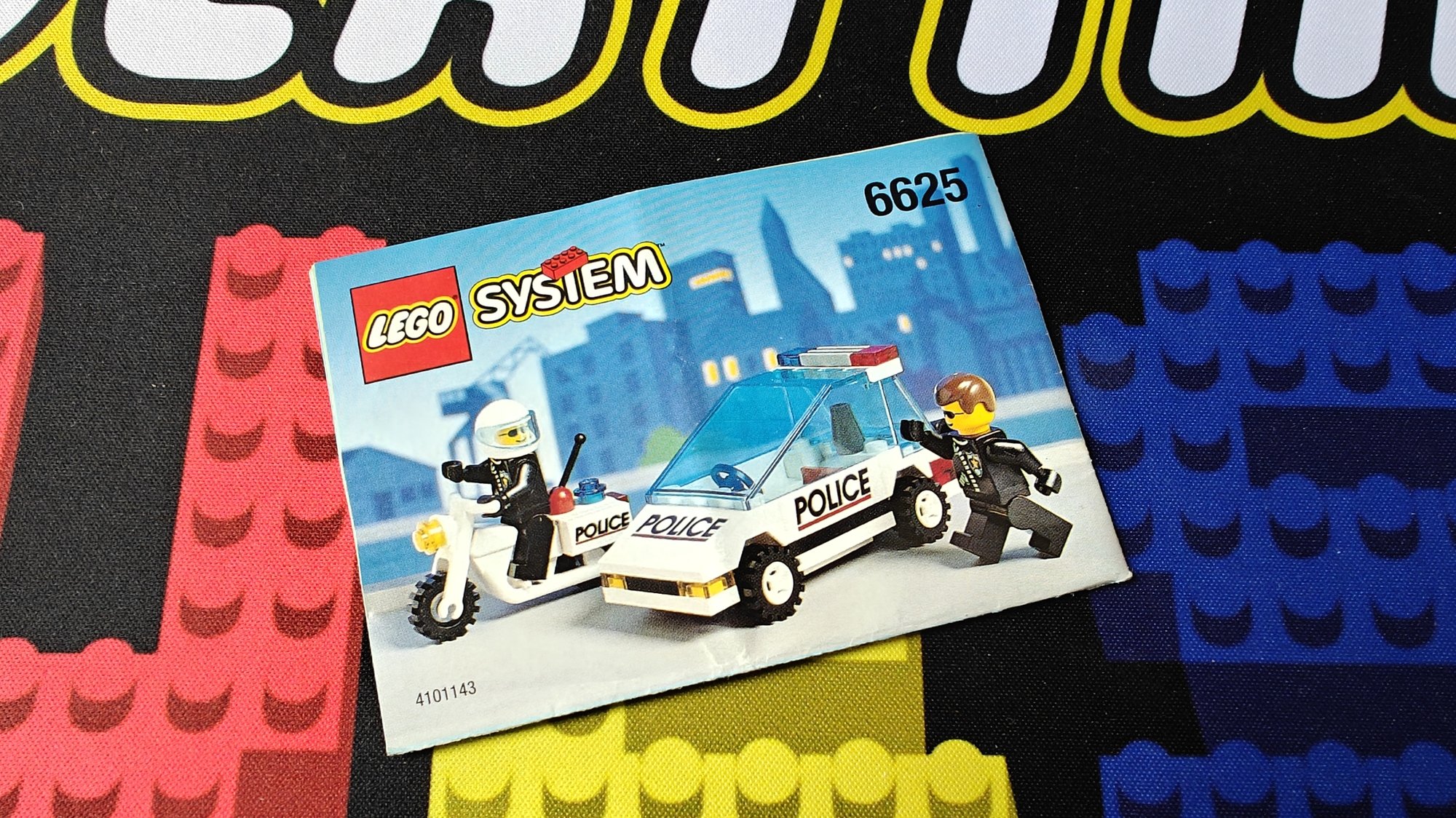 Photo of booklet number 6625 with name Speed Trackers