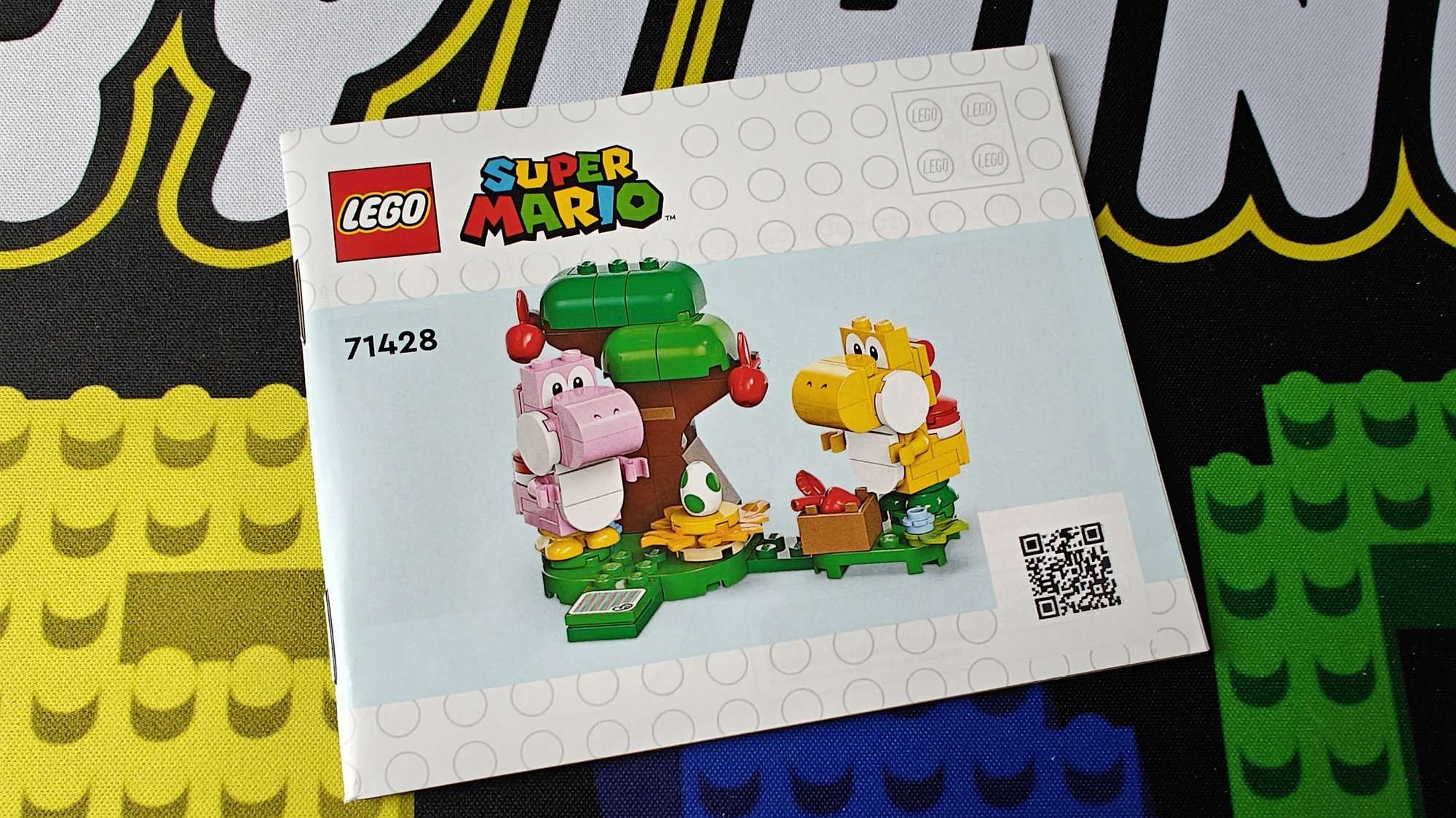Photo of booklet number 71428 with name Yoshis' Egg-cellent Forest