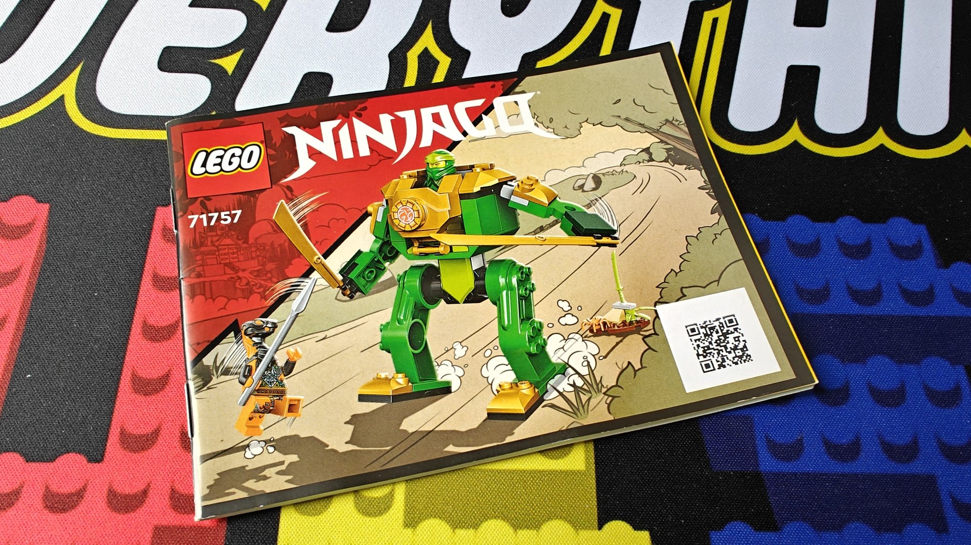 Photo of booklet number 71757 with name Lloyd's Ninja Mech