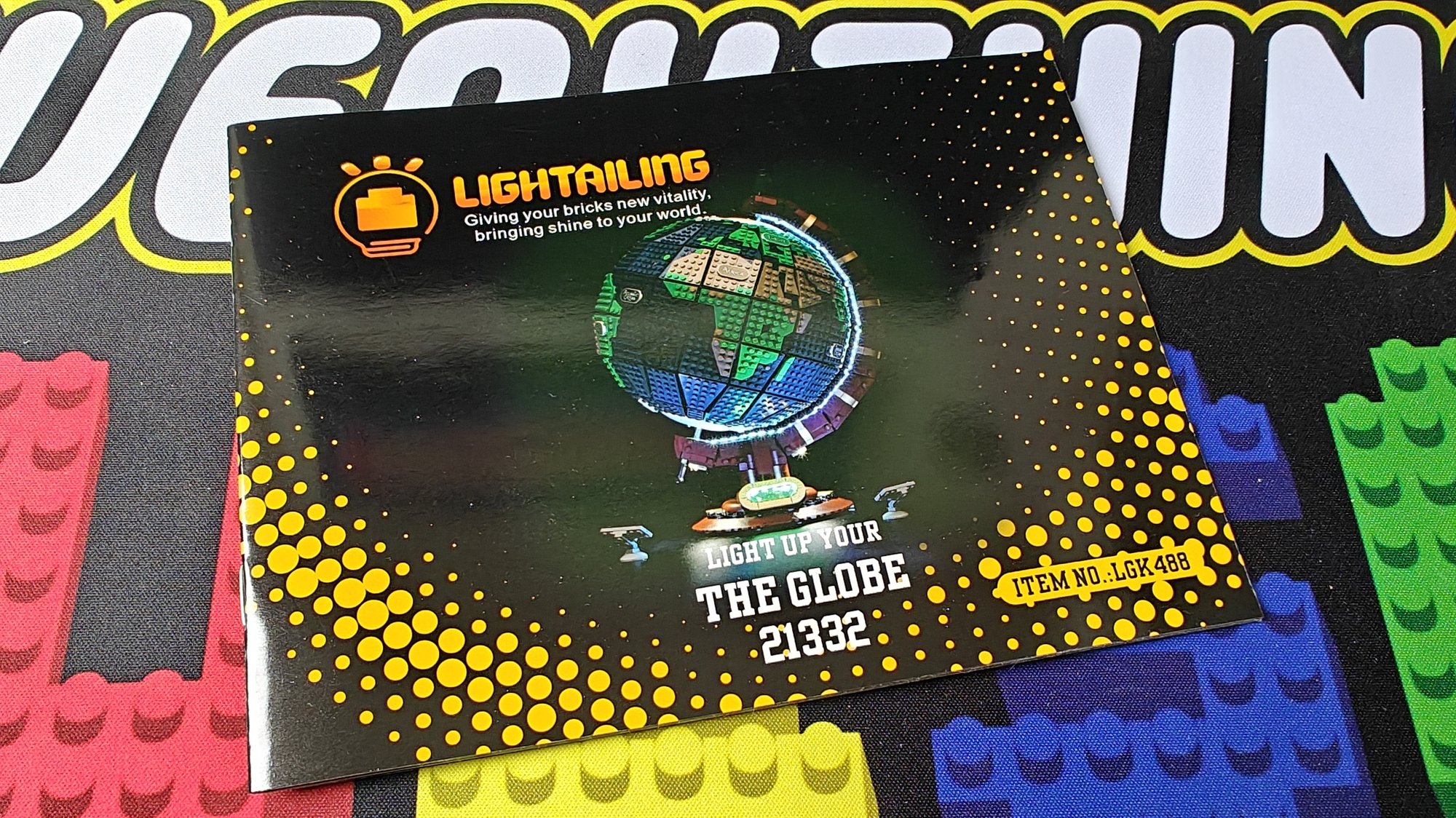 Photo of booklet number 21332 with name The Globe - Lightailing
