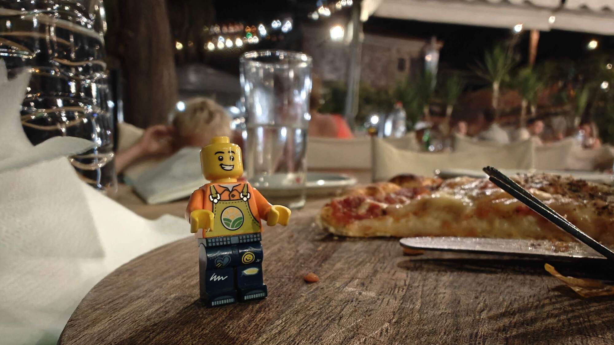 Minifigs auf Abenteuer