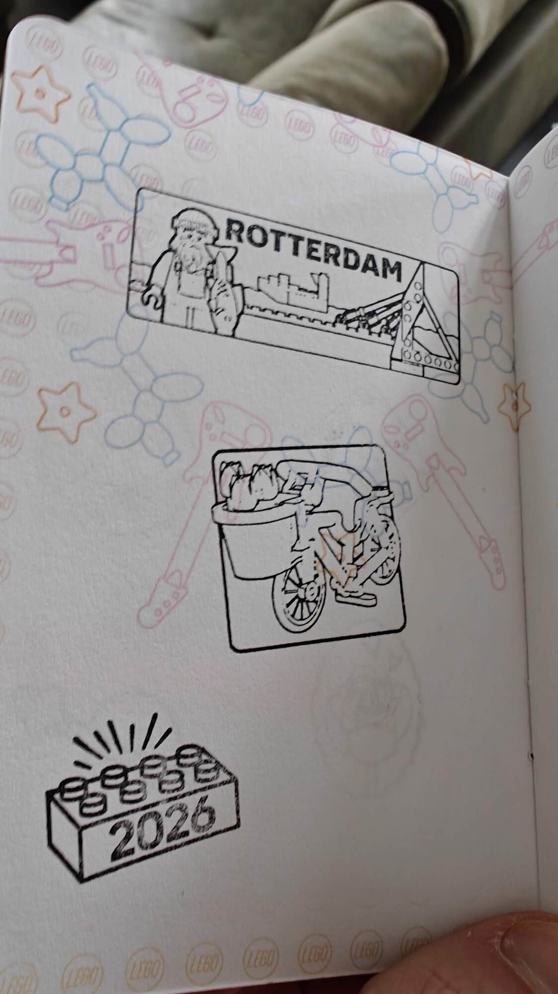 Geplaatste stempel in het LEGO® paspoort